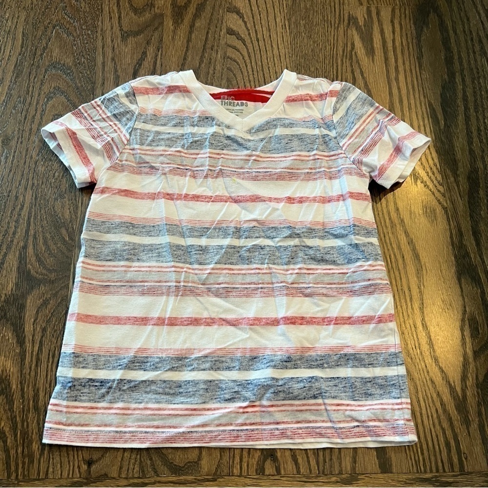 Epic threads red white and blue striped inside out look v neck kids shirt size 5